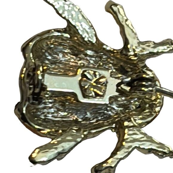 Set of Two little enamel and gold tone metal ladybug pins - Picture 10 of 12